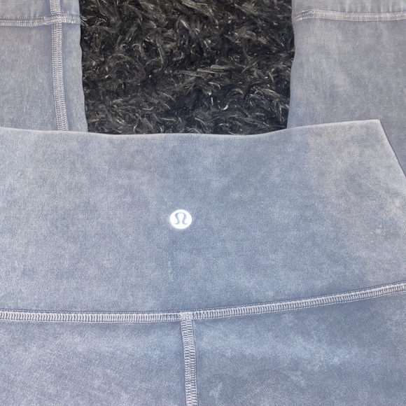 Lululemon wonder unders - Picture 2 of 2